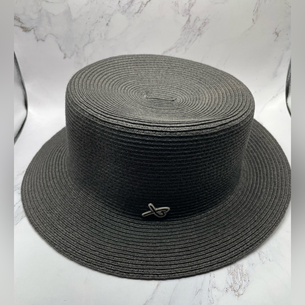Betmar NY Vintage black brim hat.Excellent condition. 22” inch head measurement